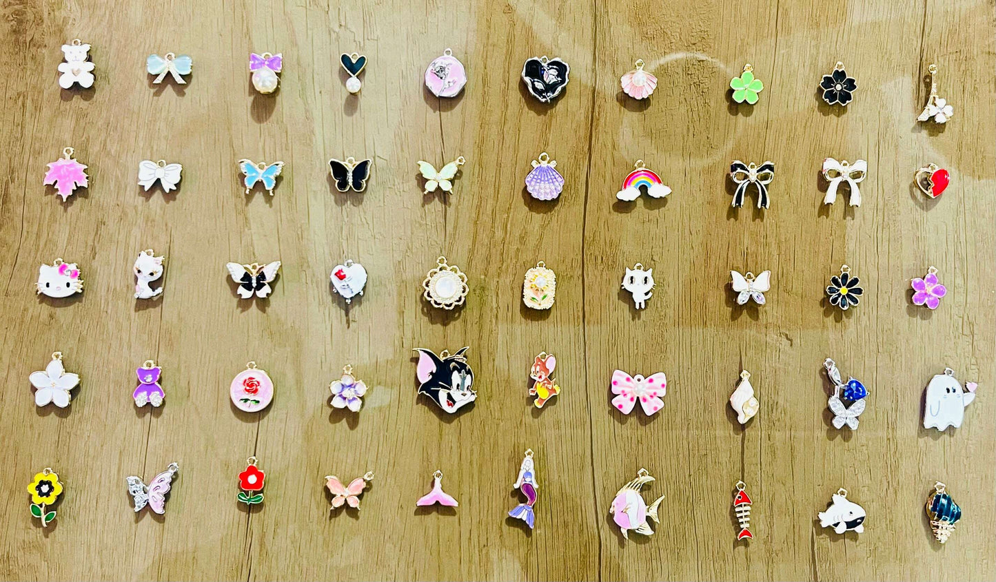 MIX CHARMS 50 PCs Deal