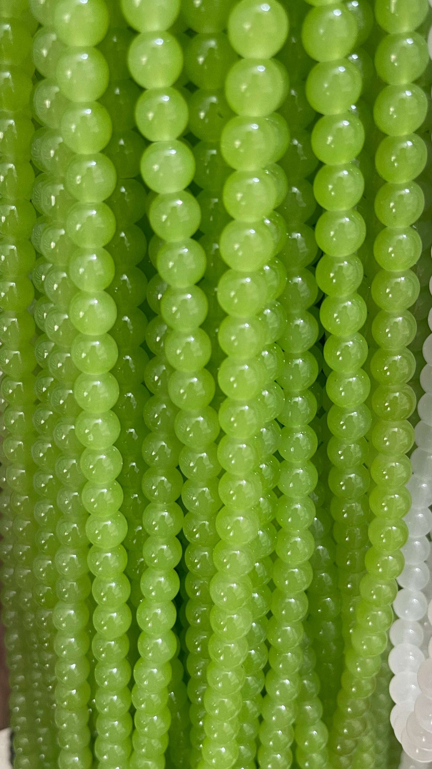 Plane glass beads 8mm