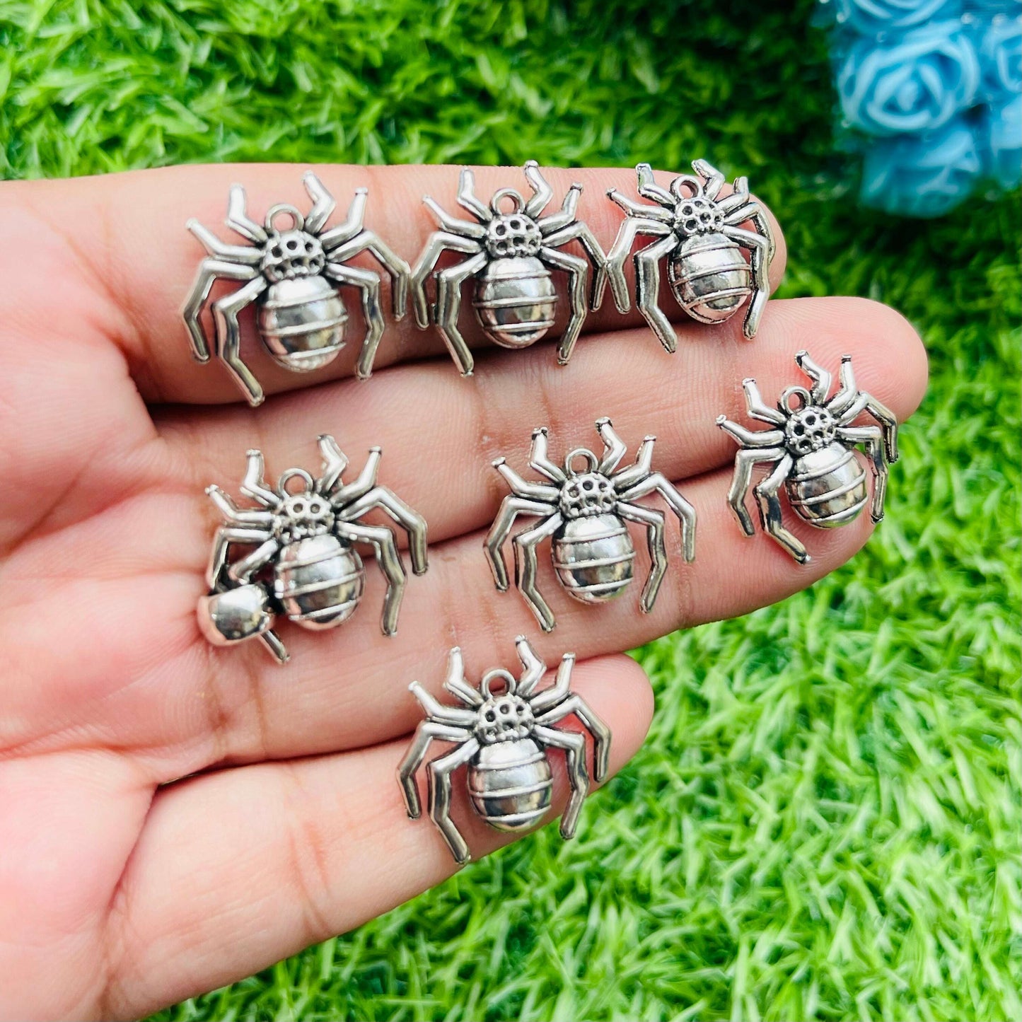 Charms 6 pcs