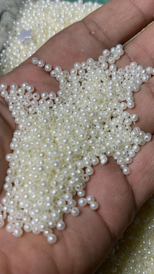 Pearl beads white 3mm