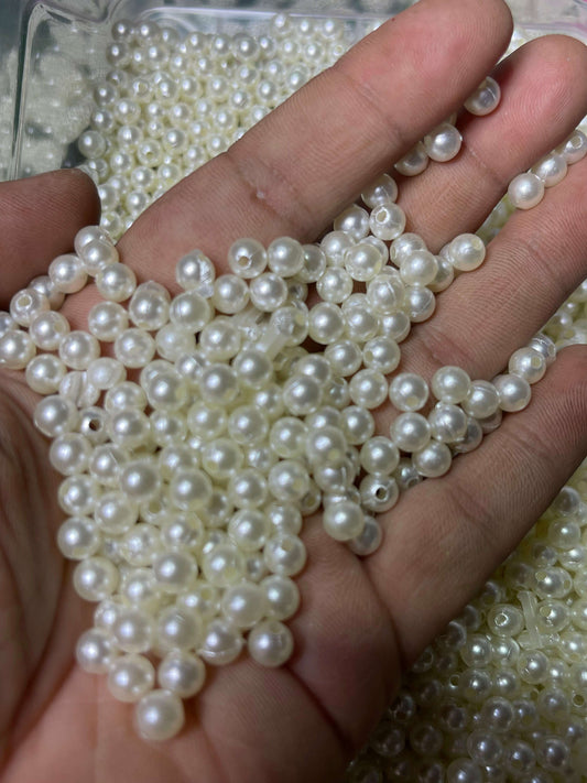 Pearl beads white 6mm