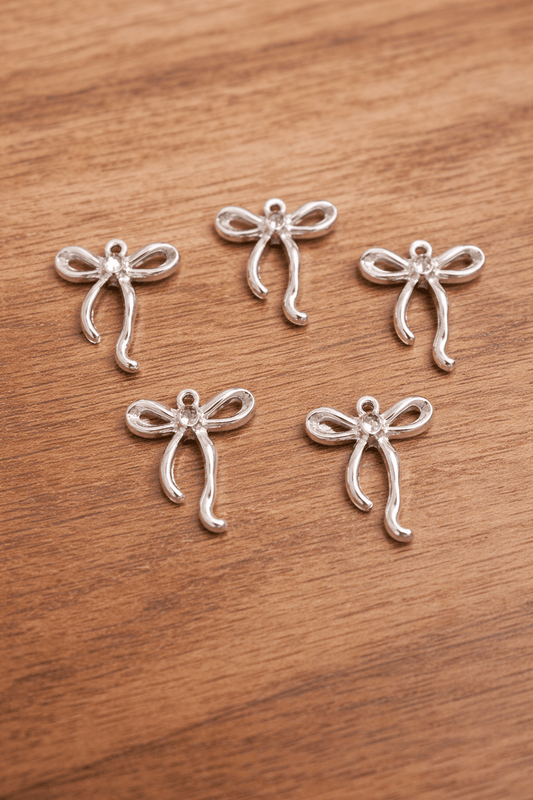 Charms Bow silver