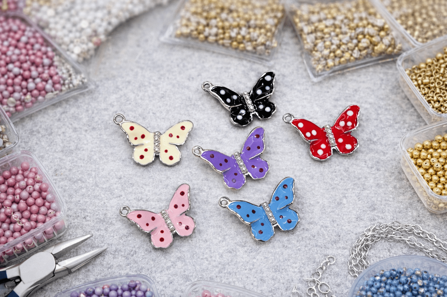 Charm Beutifull Butterfly