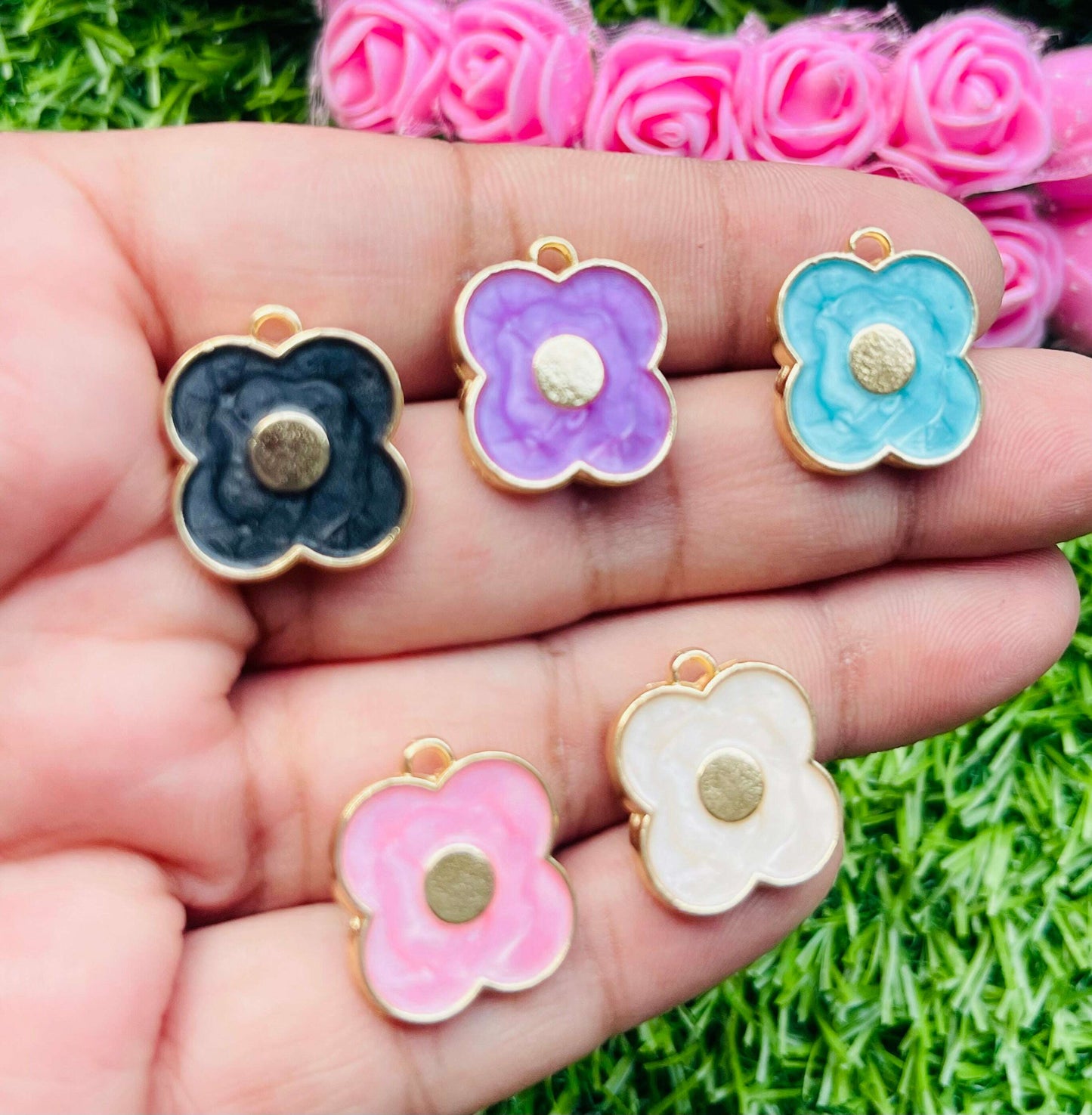 Charms 6 pcs
