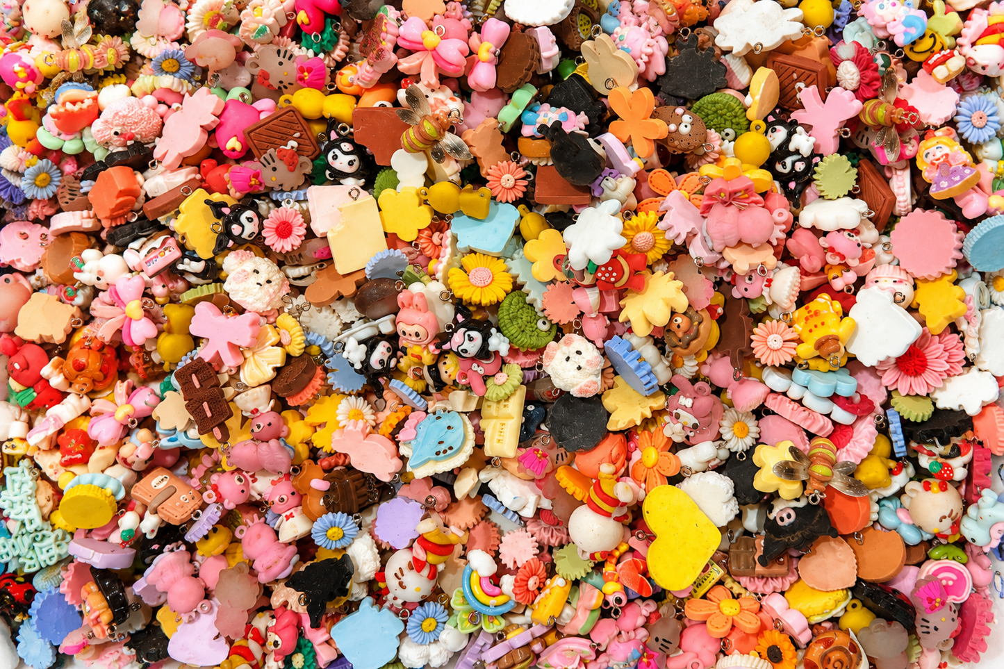 Plastic Ecrylic Charms mix