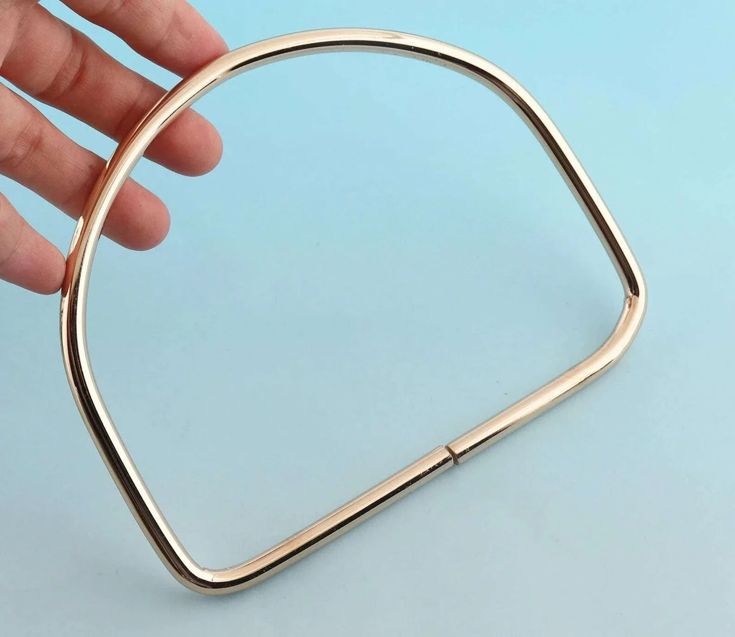 D handle for bags